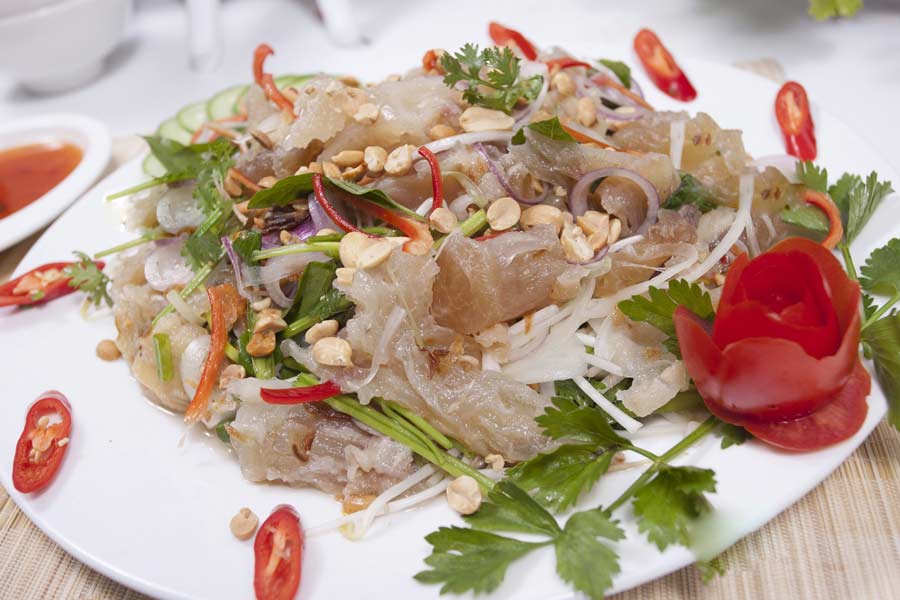 Gân bò nộm có rất nhiều cách làm khác nhau với nguyên liệu đa dạng